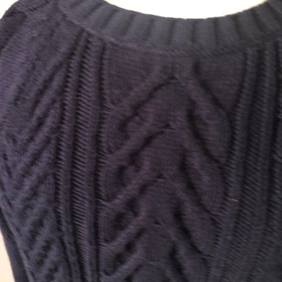 Loft Navy Cold Shoulder Cable Knit Sweater Sz M - Picture 5 of 8